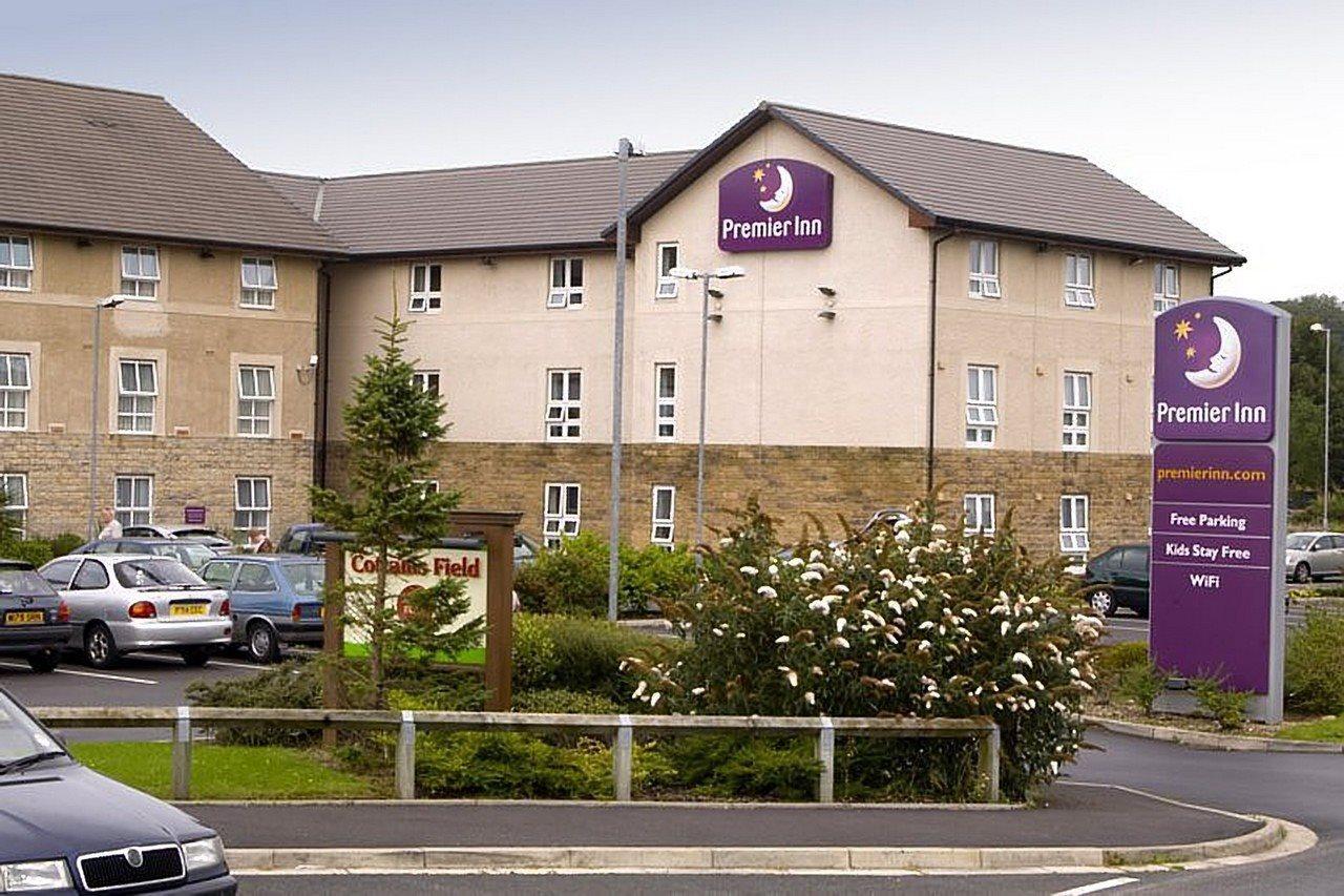 Premier Inn Lancaster Bagian luar foto