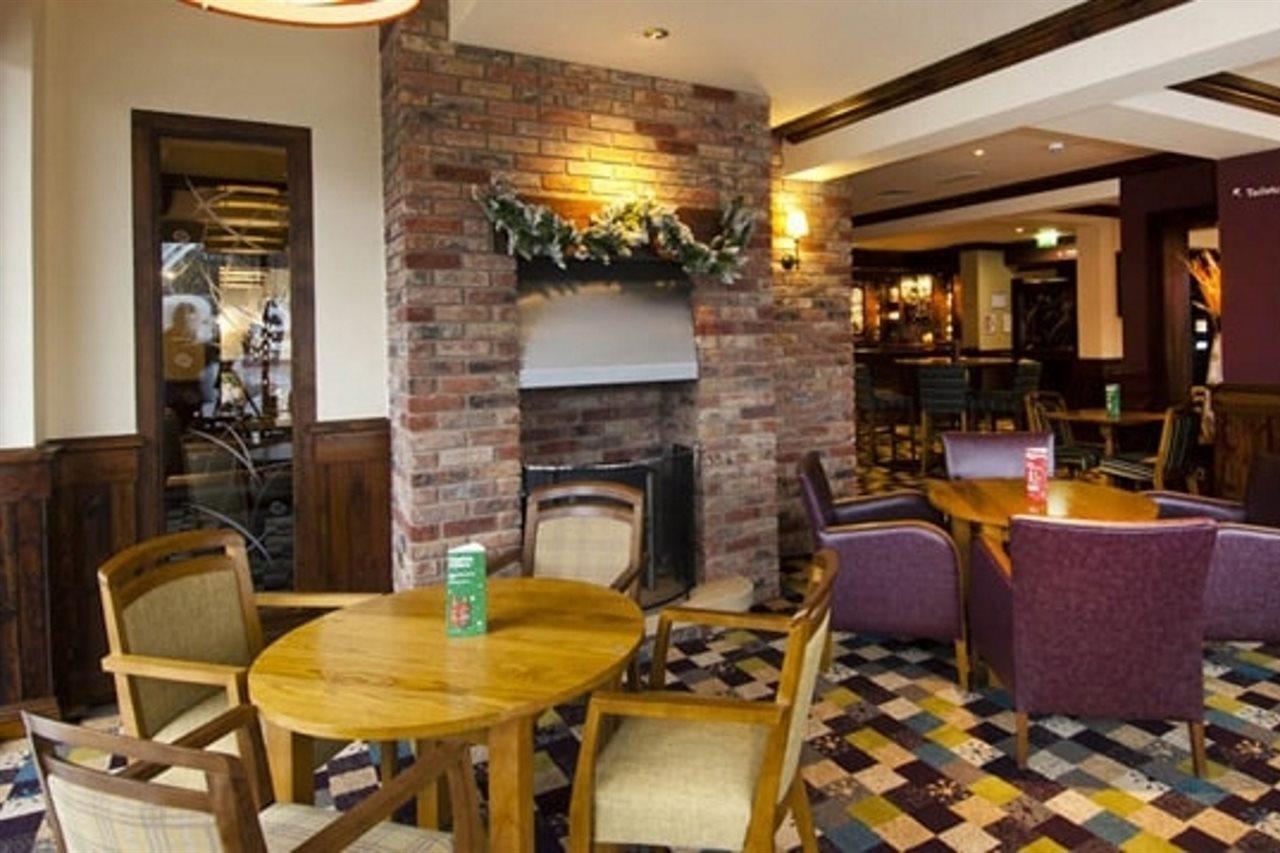 Premier Inn Lancaster Bagian luar foto