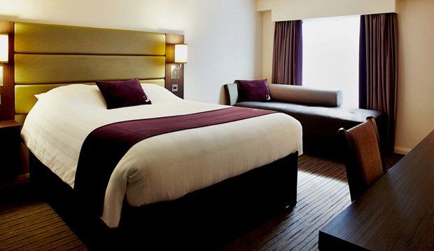 Premier Inn Lancaster Bagian luar foto